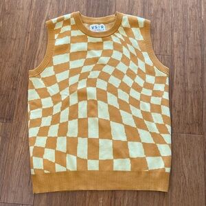Sweater vest -yellow mustard, checker pattern